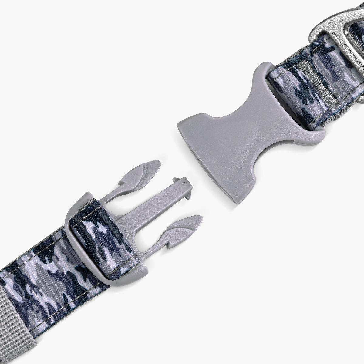 Essentials Collar - Grey Camo